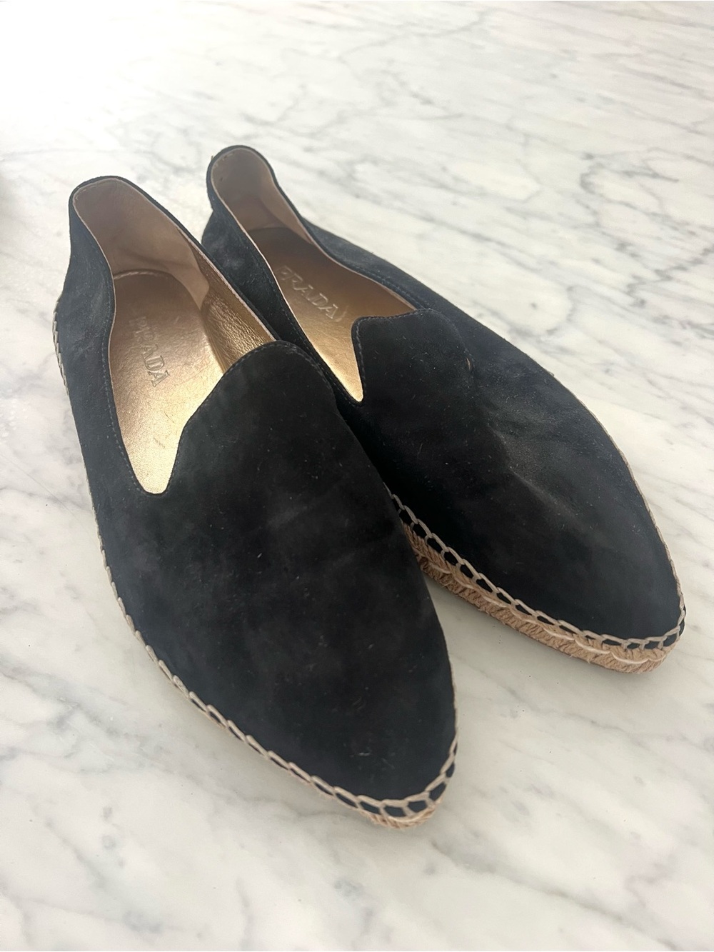 Prada Suede Flat Espredille EU 39  Caroline Bassett